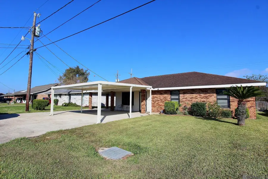 107 Anna St, Donaldsonville, LA 70346 - Image #2