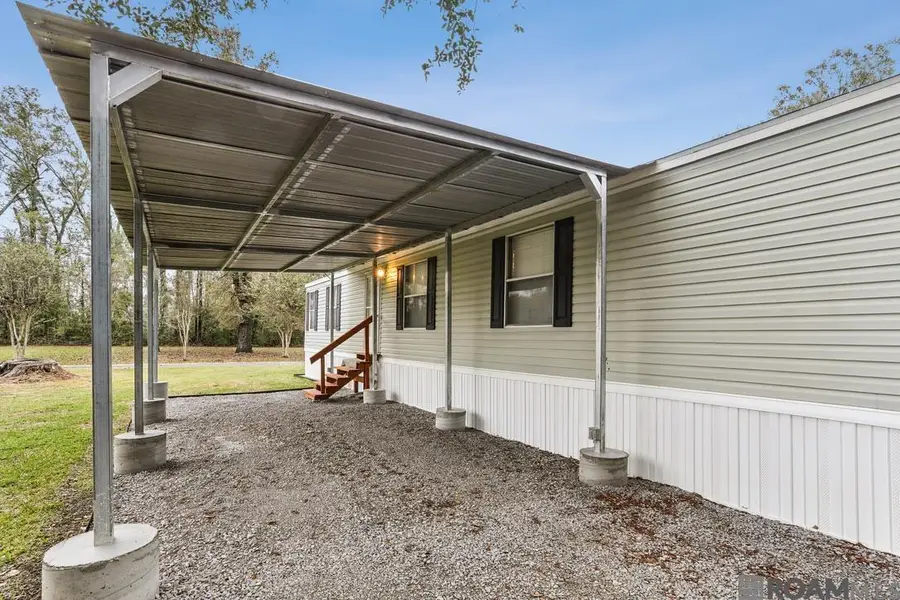 12192 Roddy Rd, Gonzales, LA 70737 - Image #3