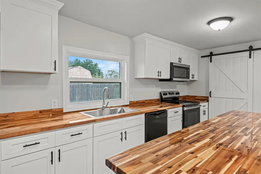 142 Millenium Avenue, Houma, LA 70364 - #3