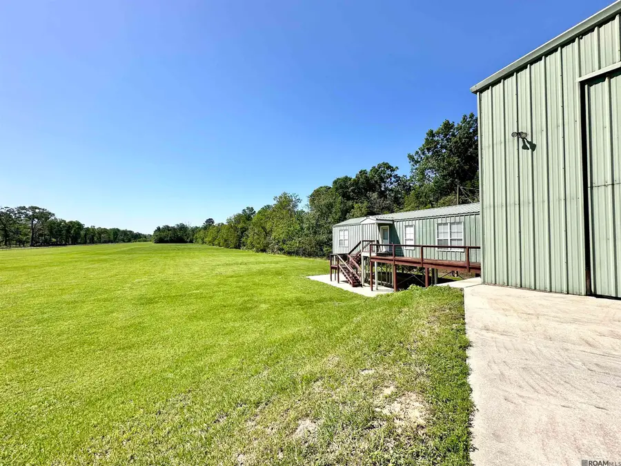 17101 Airport Dr, Prairieville, LA 70769 - Image #2