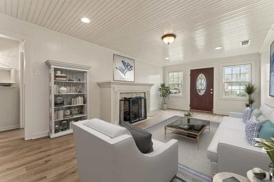 1018 Rodeo Dr, Denham Springs, LA 70726 - Image #2