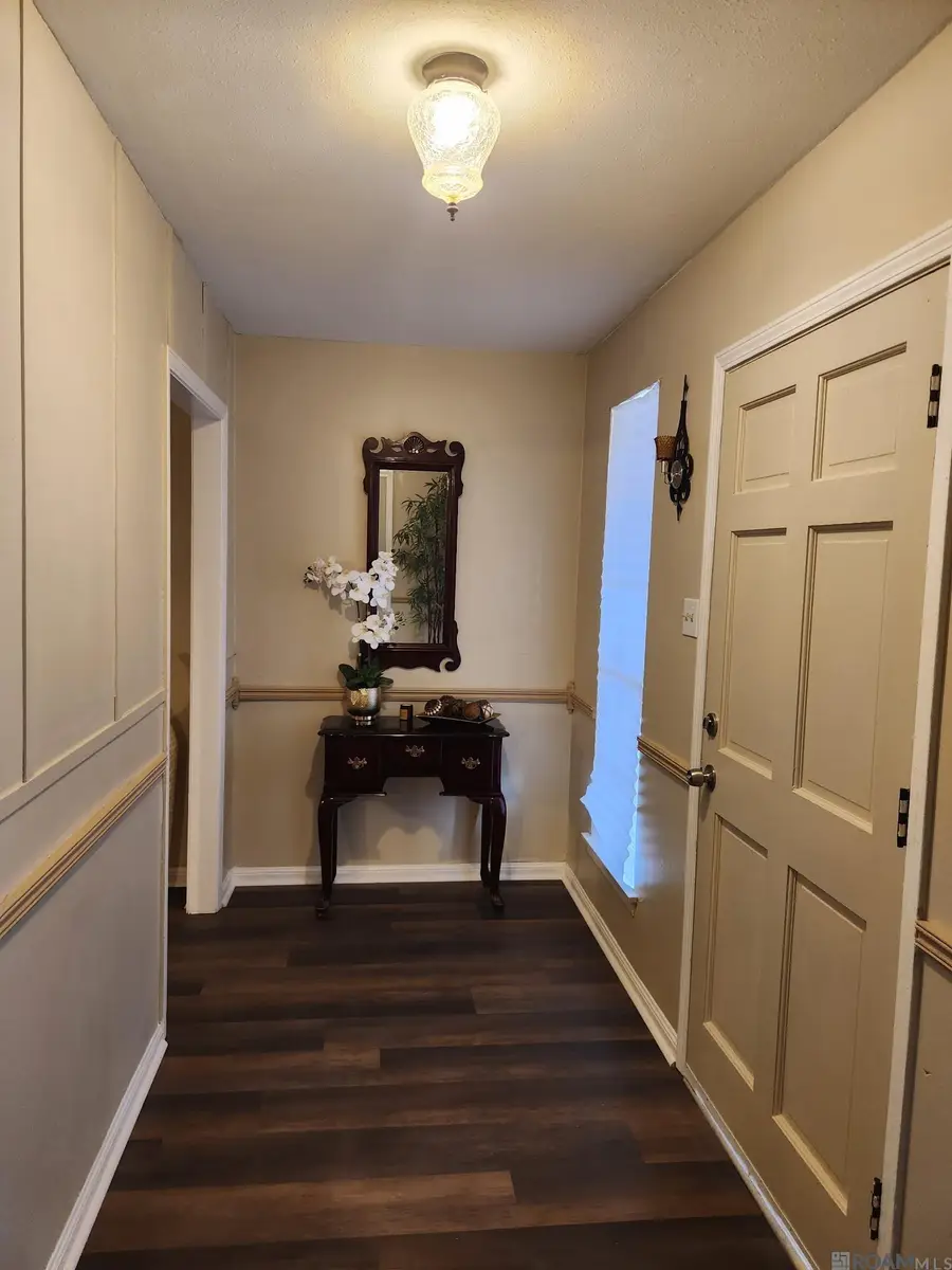 11455 Flamingo Dr, Baton Rouge, LA 70814 - Image #2