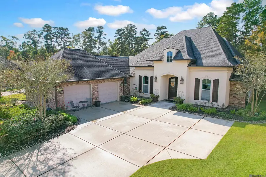 8042 Superior Dr, Denham Springs, LA 70726 - Image #3