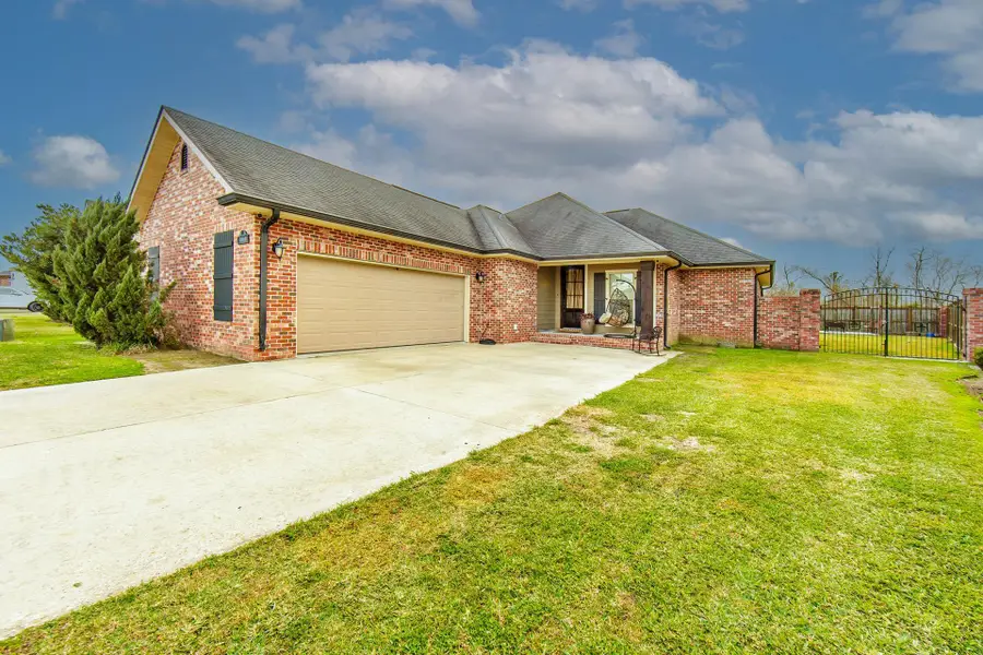 306 Mandalay West Drive, Houma, LA 70360 - #2
