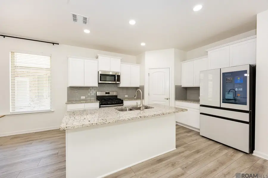 1208 Foxtail Dr, Baton Rouge, LA 70820 - Image #3