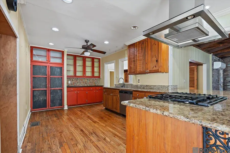 765 Longwood Dr, Baton Rouge, LA 70806 - Image #2