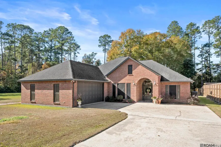 29601 Melanie St, Walker, LA 70785 - Image #2