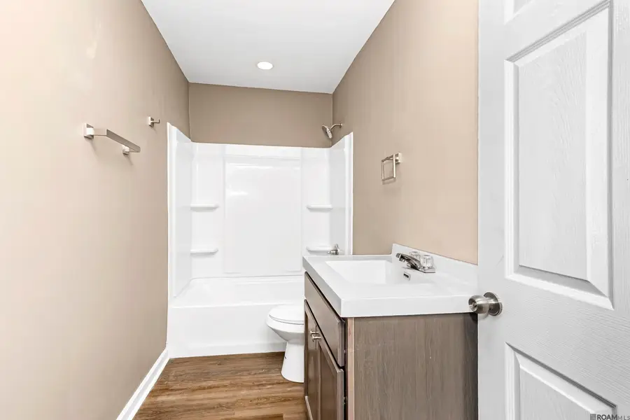 381 Mills Ave, Baton Rouge, LA 70807 - Image #2