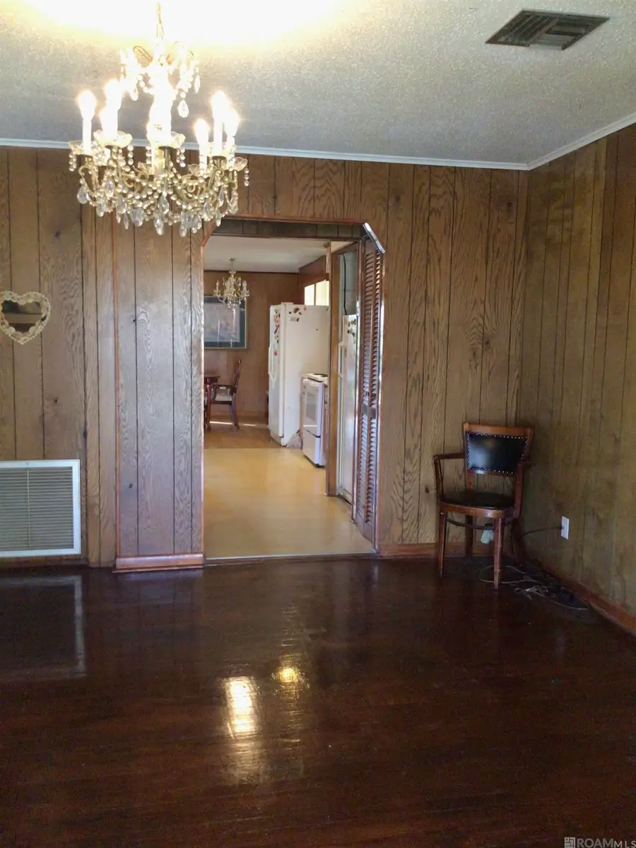 1513 Shirley Dr, New Orleans, LA 70114 - Image #3