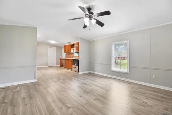 44345 Braud St, Sorrento, LA 70778