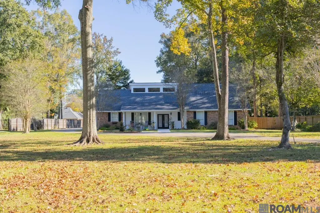 6033 Harness Rd, Baton Rouge, LA 70817 - Image #1