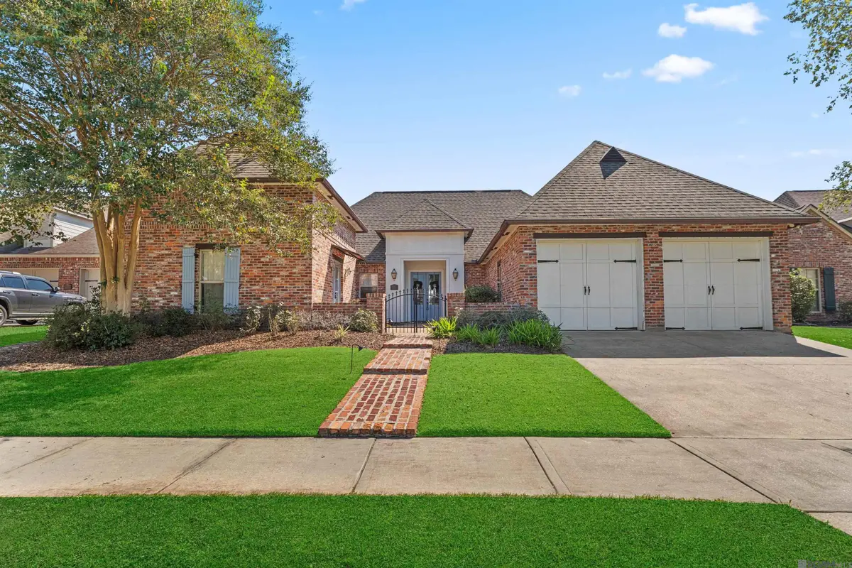 2842 Muirfield Dr, Zachary, LA 70791 - Image #1