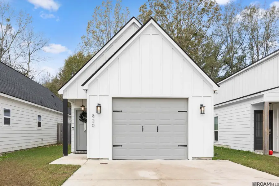 820 S Audubon Place Ave, Gonzales, LA 70737 - Image #2