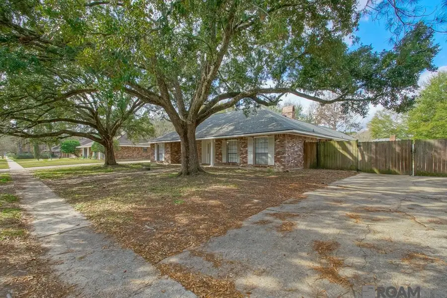 3910 Pine Park Dr, Baton Rouge, LA 70809 - Image #2