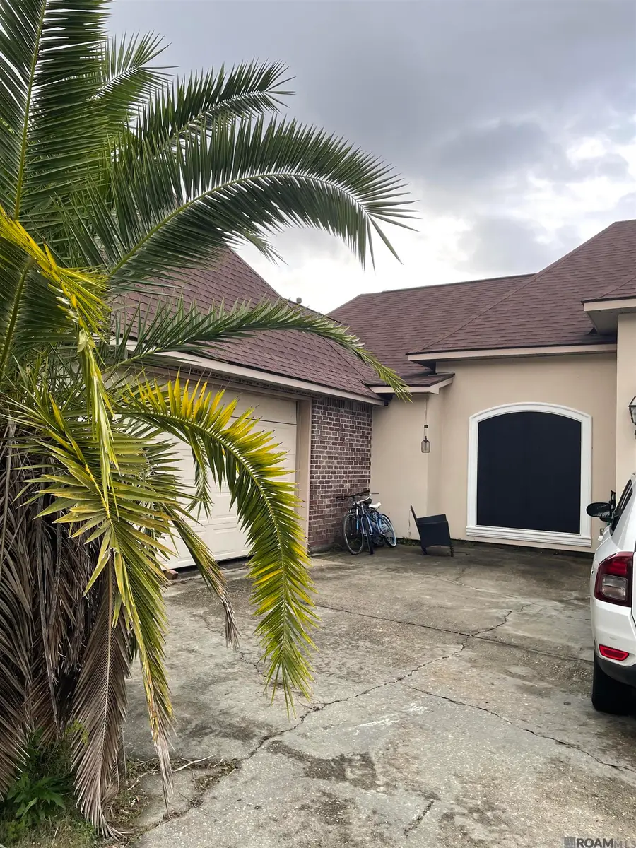 34232 Fountain View Ave, Walker, LA 70785 - Image #3