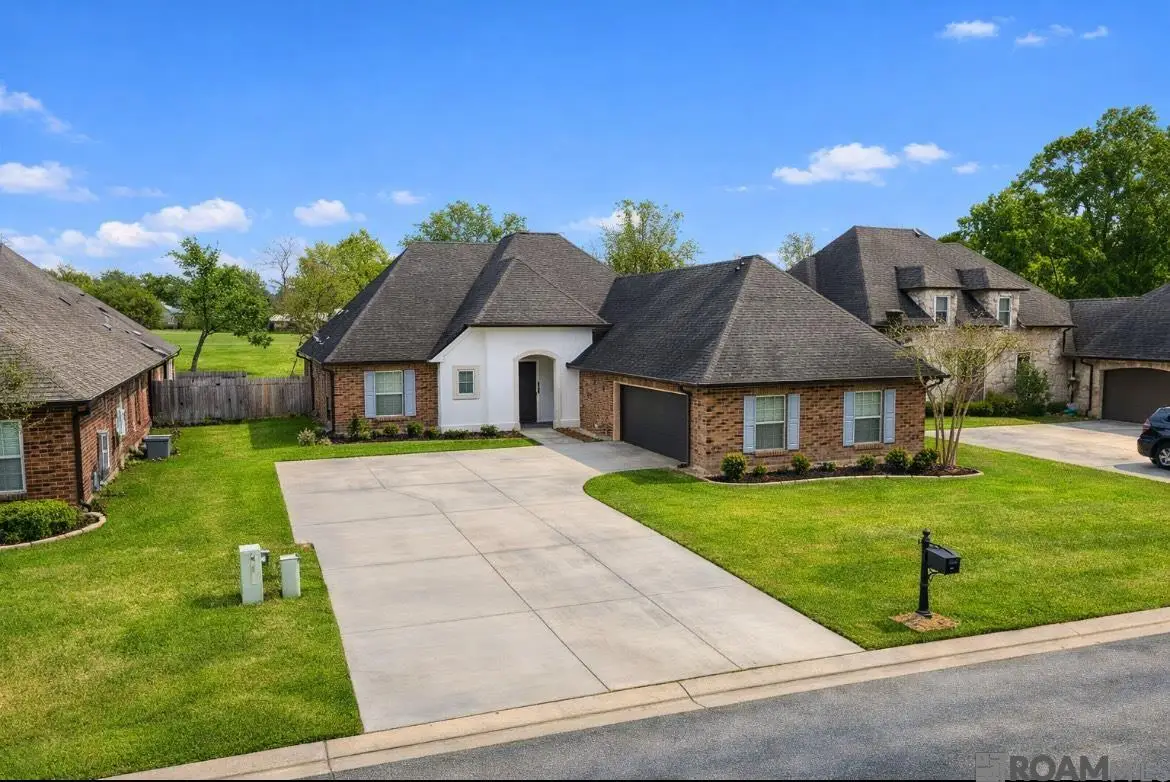 13238 Babin Estates Dr, Gonzales, LA 70737 - Image #1