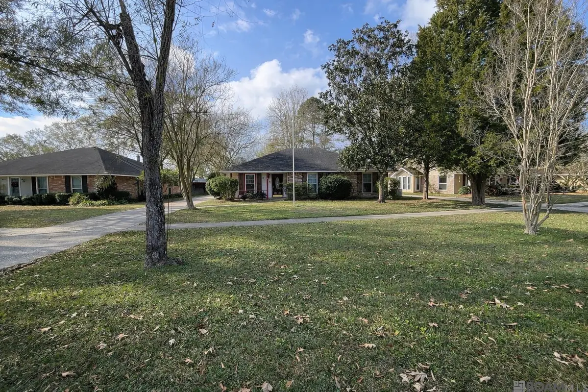 8034 Baringer Rd, Baton Rouge, LA 70817 - Image #1