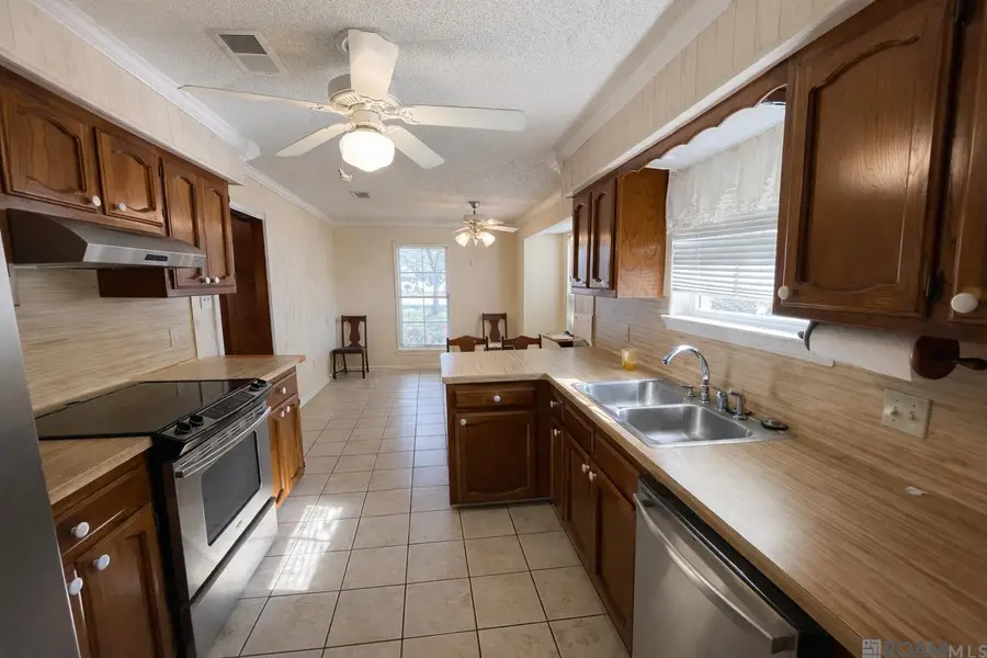 8034 Baringer Rd, Baton Rouge, LA 70817 - Image #3