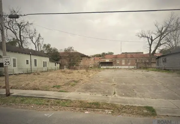 558 Eddie Robinson Sr Drive, Baton Rouge, LA 70802