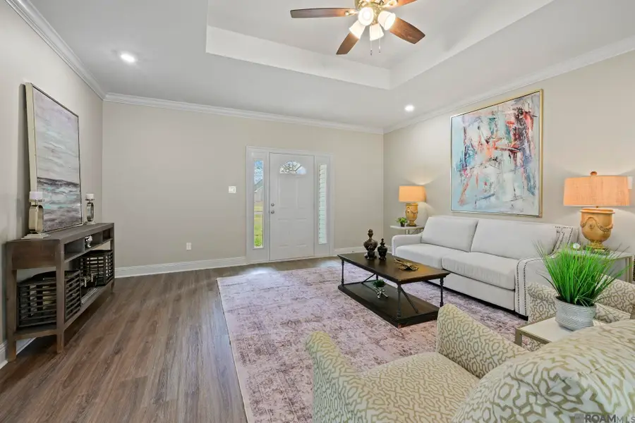 14275 Garcon Rd, Gonzales, LA 70737 - Image #2