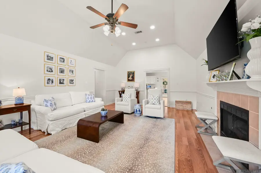 18544 Lake Iris Ave, Baton Rouge, LA 70817 - Image #3