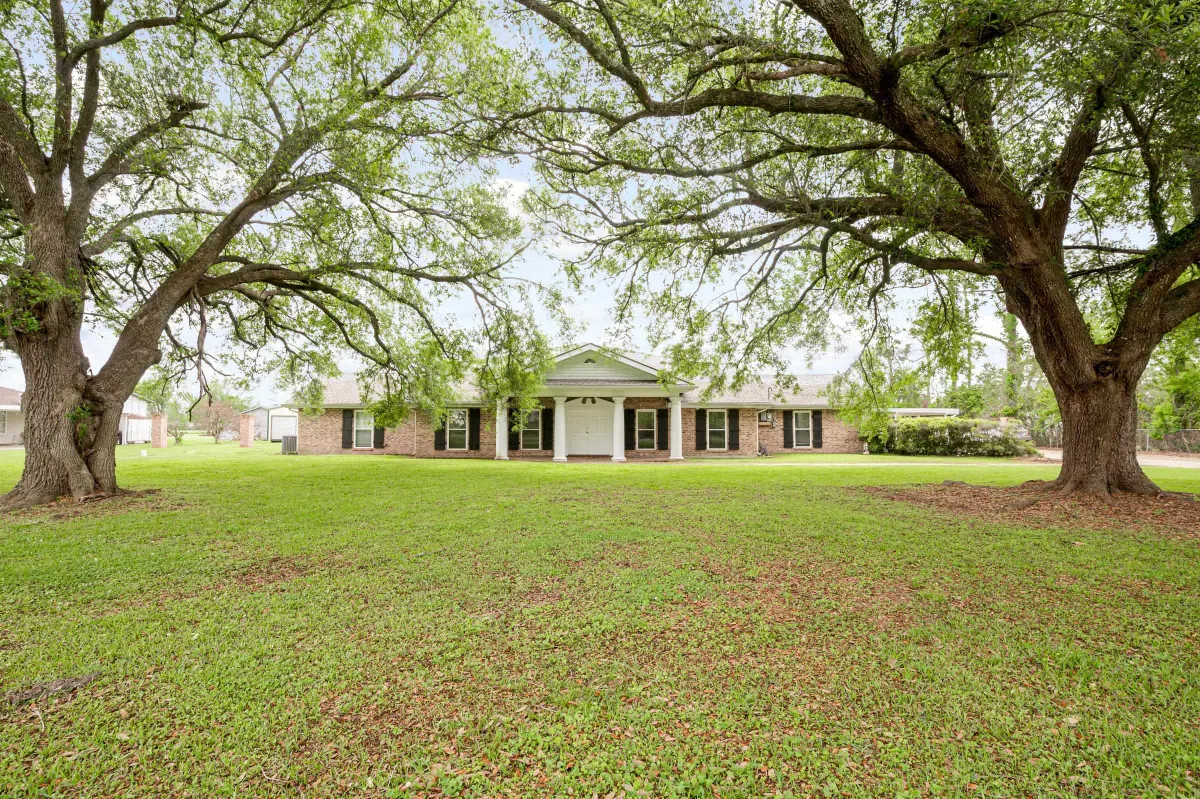 209 Country Estates Drive, Houma, LA 70364 - #1