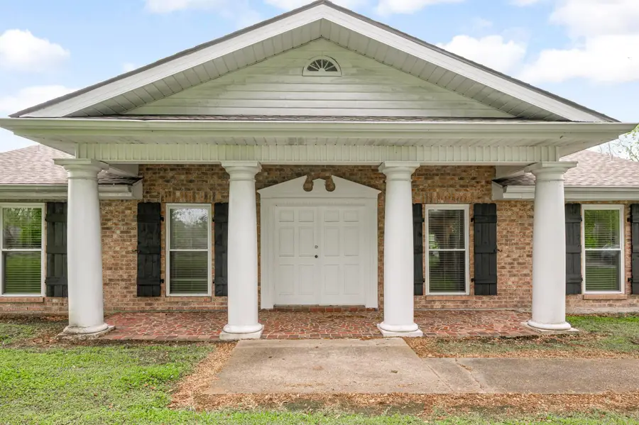 209 Country Estates Drive, Houma, LA 70364 - #3