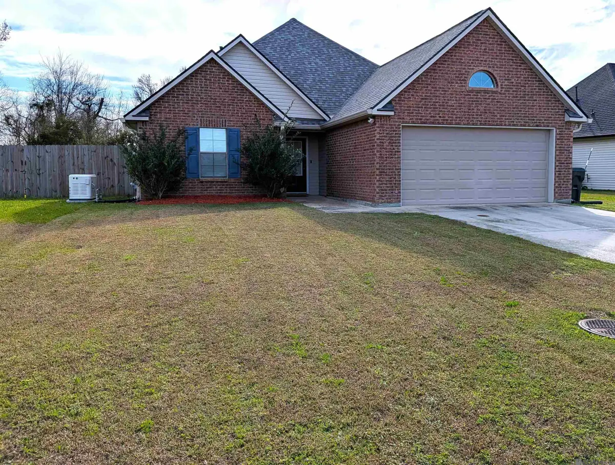 39483 Old Cornerstone Ct, Prairieville, LA 70769 - Image #1
