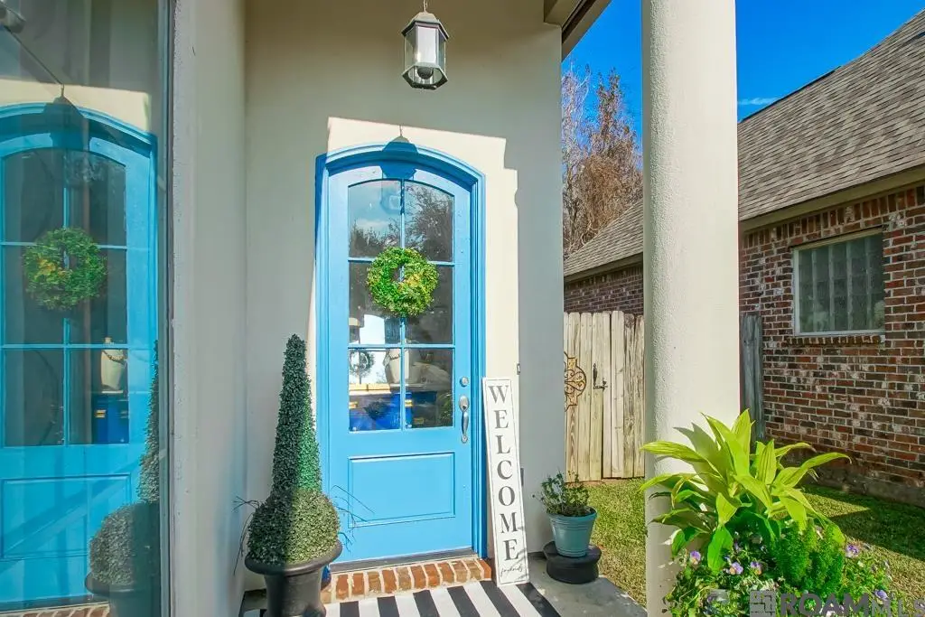 36286 W Pine Grove Ct, Prairieville, LA 70769 - Image #1
