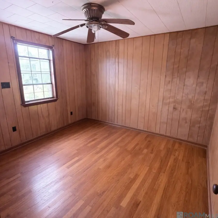 26655 Persimmon Rd, Denham Springs, LA 70726 - Image #3