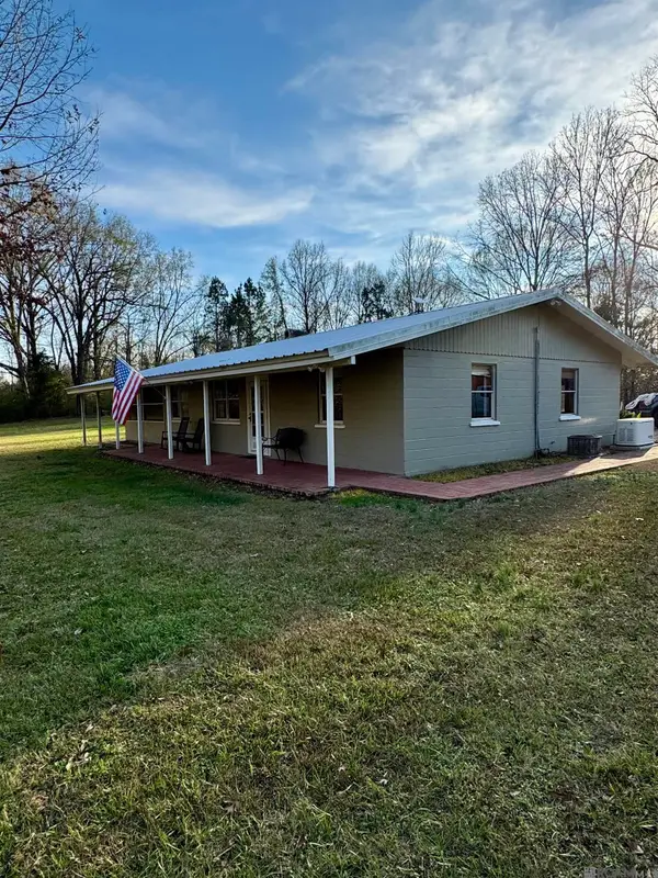 3293 Doloroso Loop Rd, Woodville, MS 39669