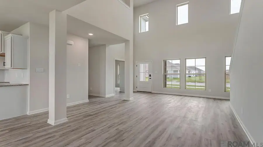 12692 Legacy Oaks Avenue, Central, LA 70818 - Image #3