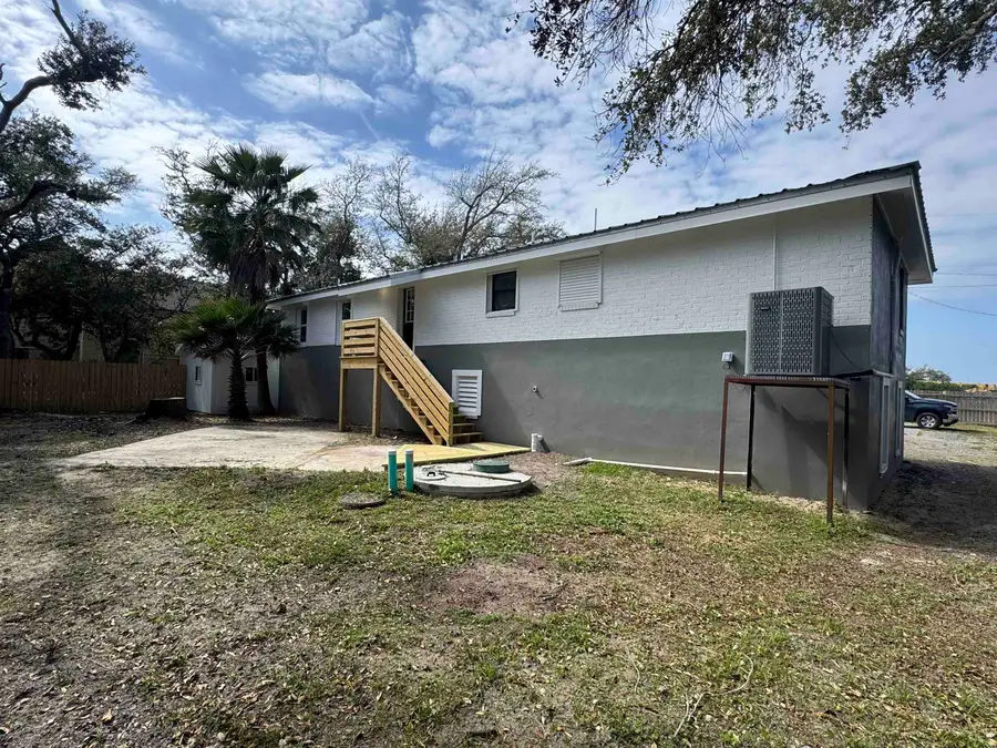 198 Medical Lane, Grand Isle, LA 70358 - #3