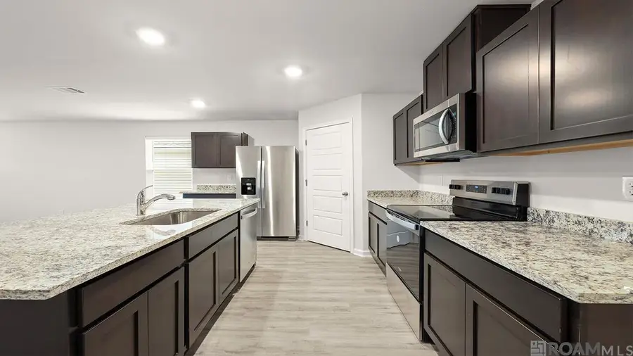 35414 Forest Manor Ave, Denham Springs, LA 70706 - Image #3