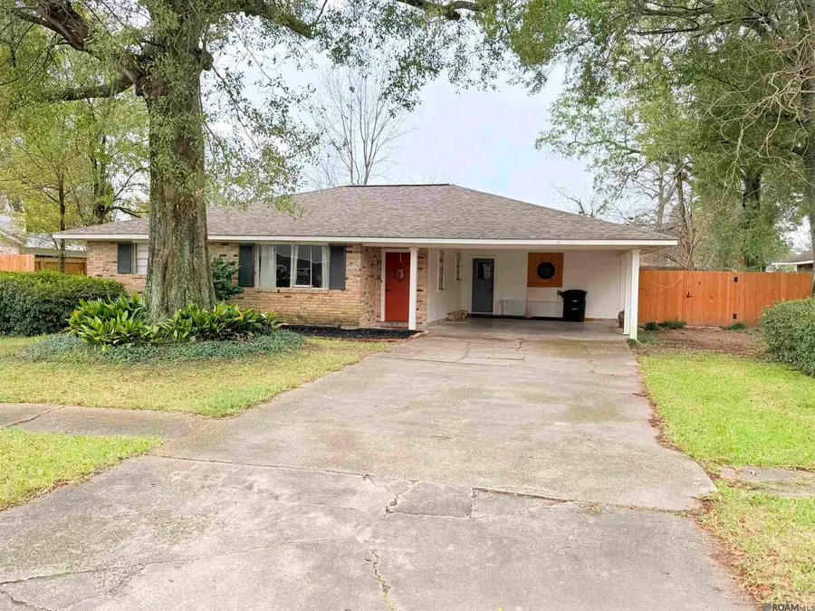 9042 Keaty Dr, Baton Rouge, LA 70809 - Image #2
