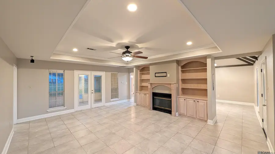 2110 S Ormond Ave, Gonzales, LA 70737 - Image #2