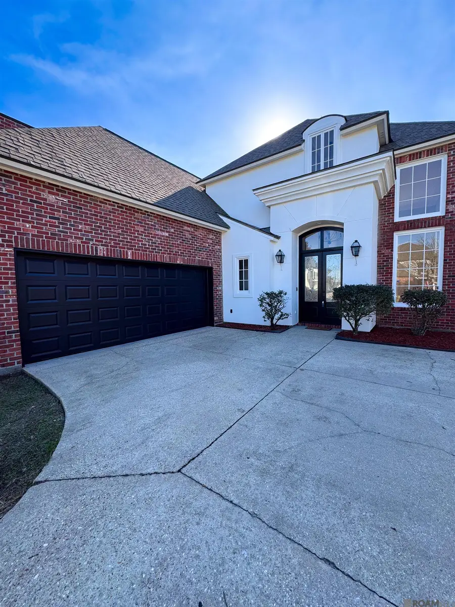 18243 Manchac Place Dr, Prairieville, LA 70769 - Image #2