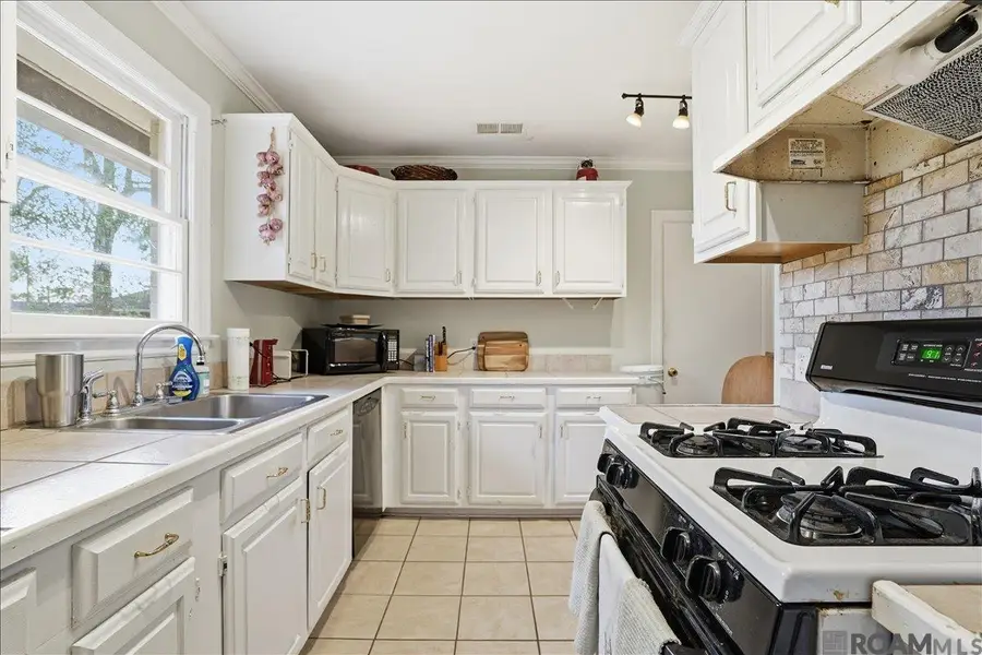 6515 Lasalle Ave, Baton Rouge, LA 70806 - Image #2