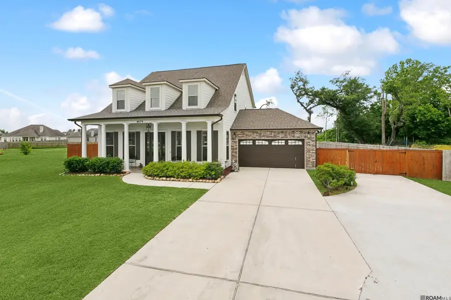 9574 W Terran Ln, Westwego, LA 70094 - Image #2