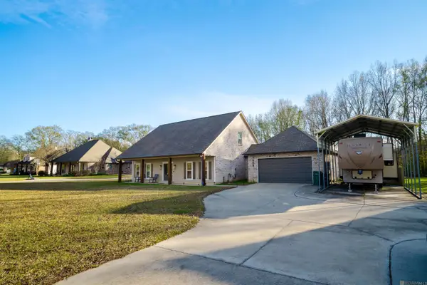 7066 Port Hudson Pride Rd, Zachary, LA 70791