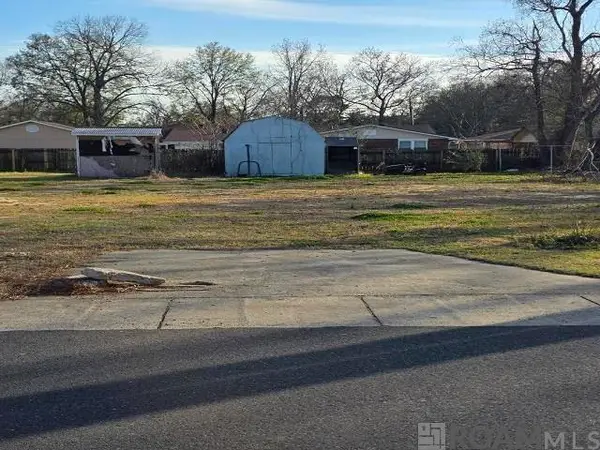 1249 Avenue B, Port Allen, LA 70767