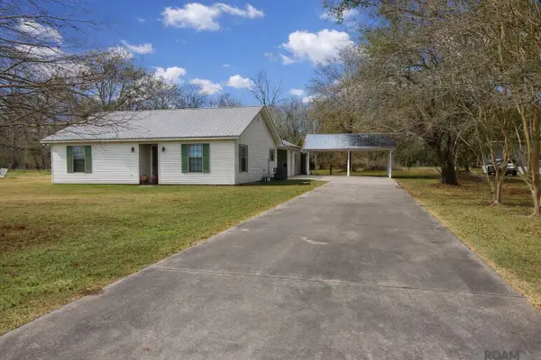 8144 Norwood St, Livonia, LA 70755