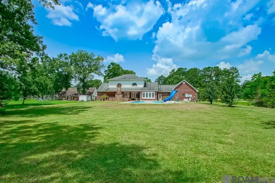 32416 Briarwood Rd, Walker, LA 70785 - Image #2