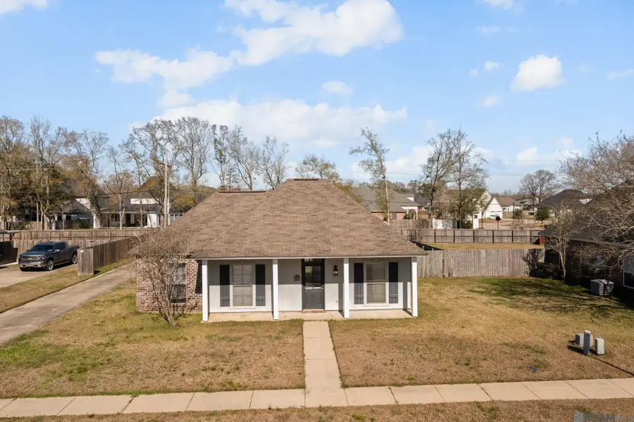 2225 Northwind Ave, Zachary, LA 70791 - Image #2