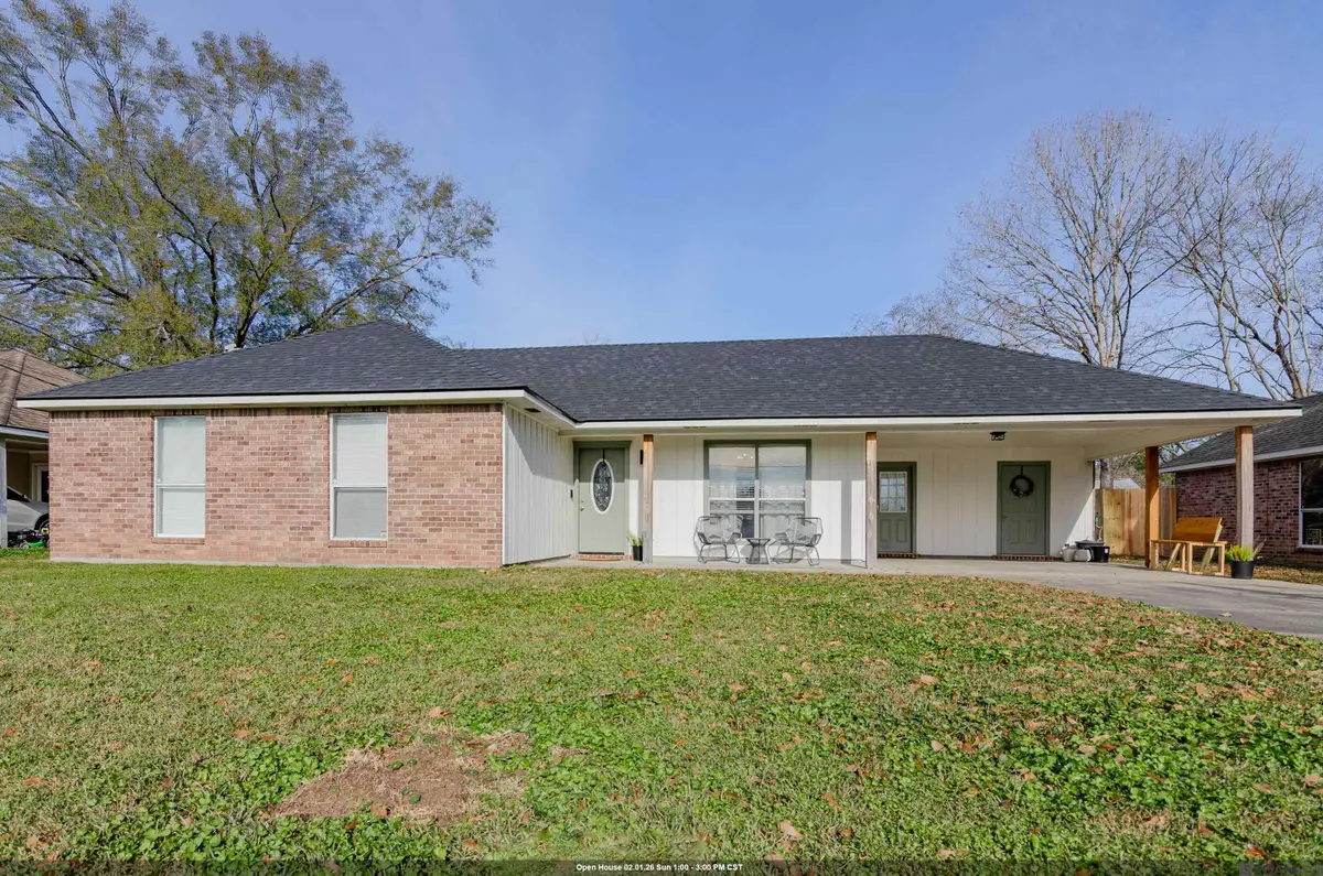 18254 Autumn Run Dr, Prairieville, LA 70769 - Image #1