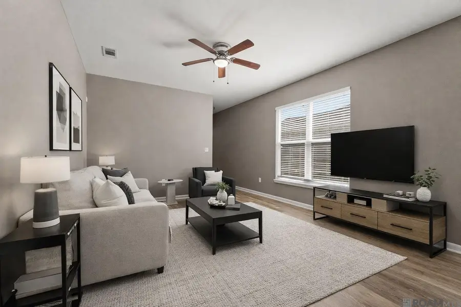 2352 Marci Ct, Baton Rouge, LA 70807 - Image #2