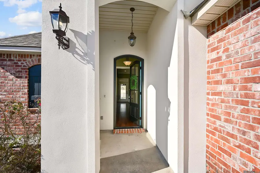 31067 Autumn Lake Dr, Walker, LA 70785 - Image #2