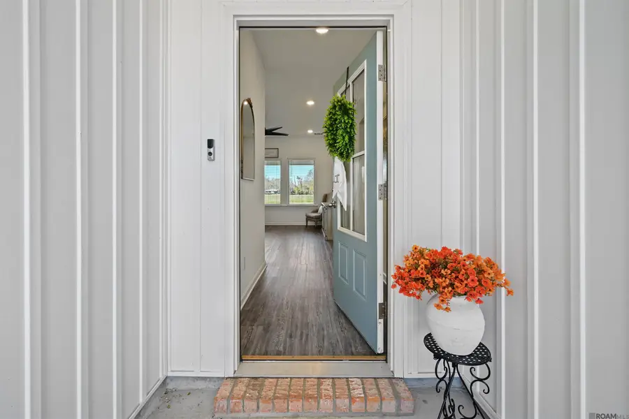 23074 Riverbank St, Vacherie, LA 70090 - Image #3