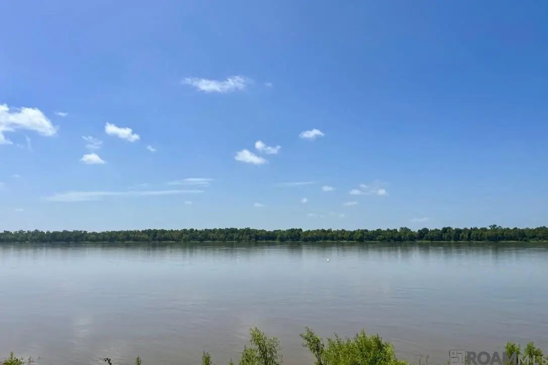 26 Cat Island Rd, Saint Francisville, LA 70775 - Image #1