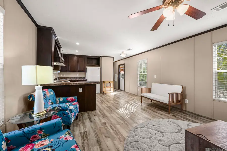 43411 Shirley Cannon Rd, Gonzales, LA 70737 - Image #2